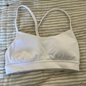 Lululemon White Flow Y Nulu Bra Size 4